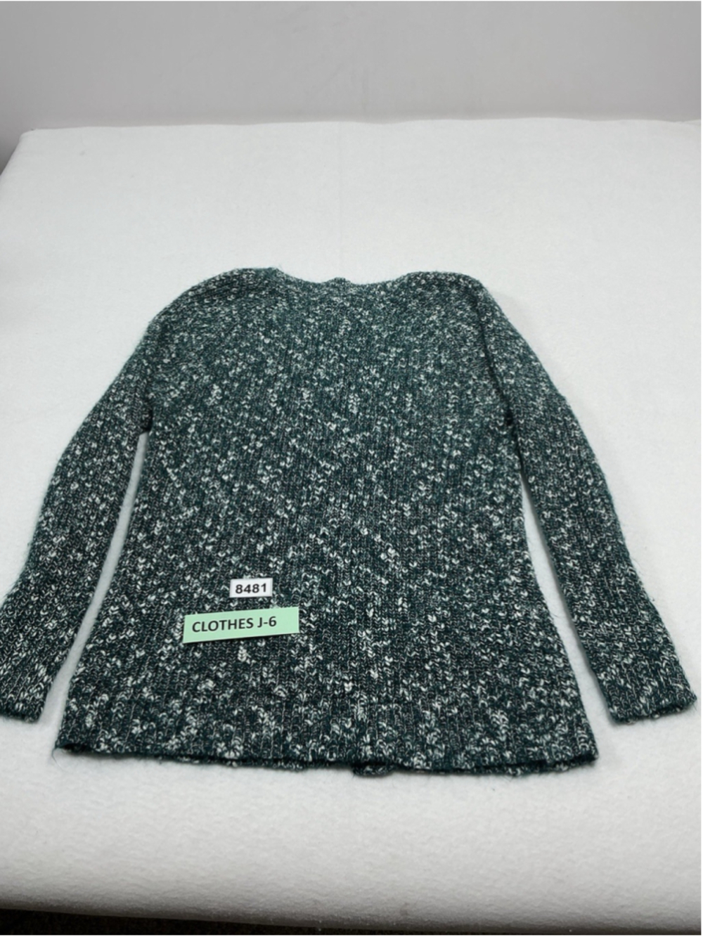 Womans Excellent Forever 21 Knit Button Down Cardigan Sweater Small Green White - Picture 2 of 6